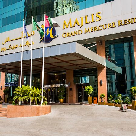 Grand Mercure Majlis Residences Abu Zabi Zewnętrze zdjęcie Grand Mercure Hotel