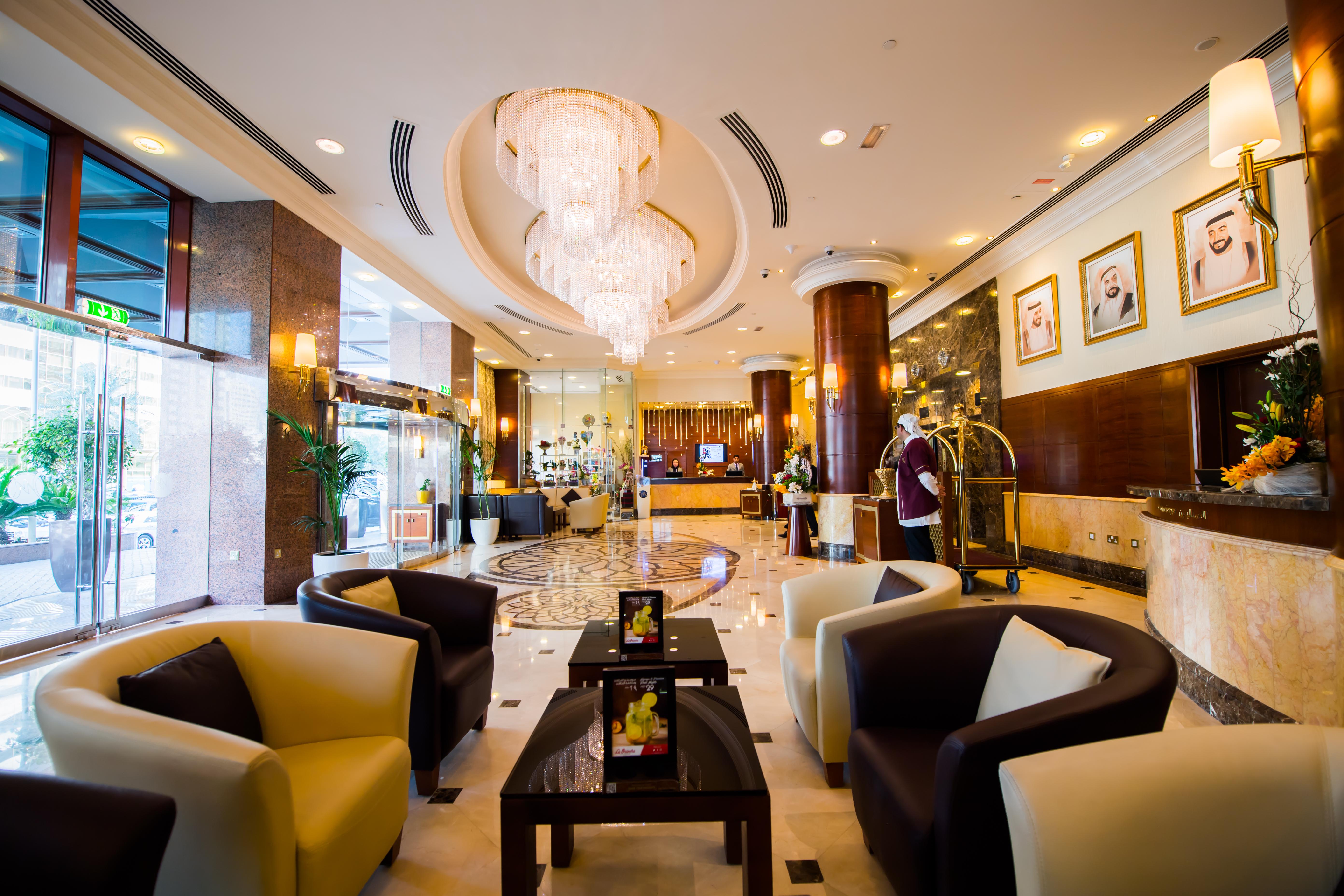 Grand Mercure Majlis Residences Abu Zabi Zewnętrze zdjęcie Lobby
